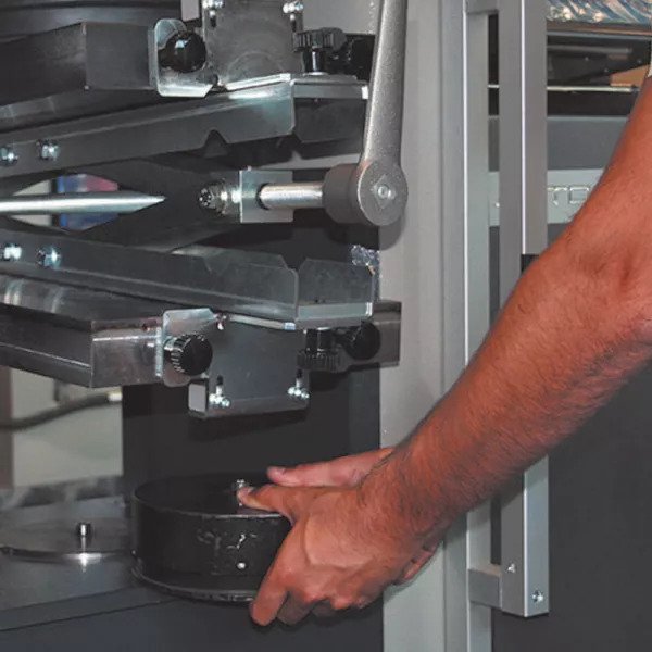 尊龙凯时·人生就是搏(中国集团)官网首页