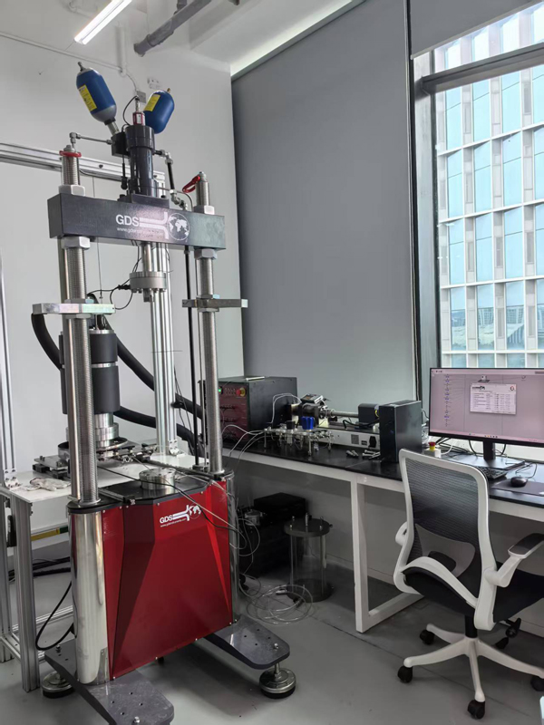 武汉理工大学 可燃冰水合物低温高压动三轴测试系统ELCTAS.jpg